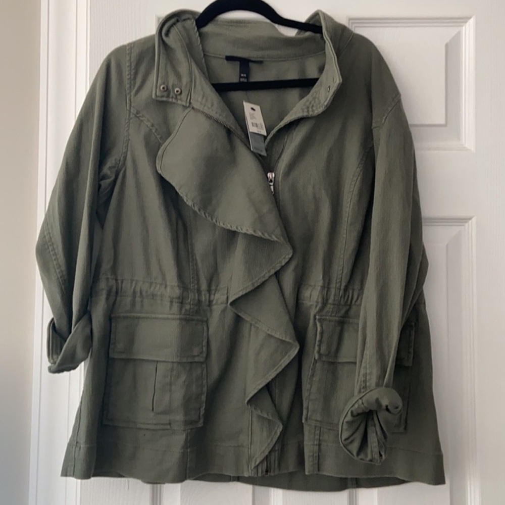 Lane Bryant Ruffle Front Anorak Jacket NWT 14-16